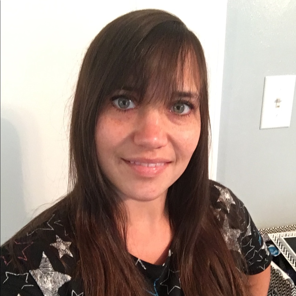 Meet your Posher, Amy